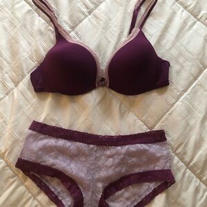 Lily of France bra purple 36B used about 8 times
